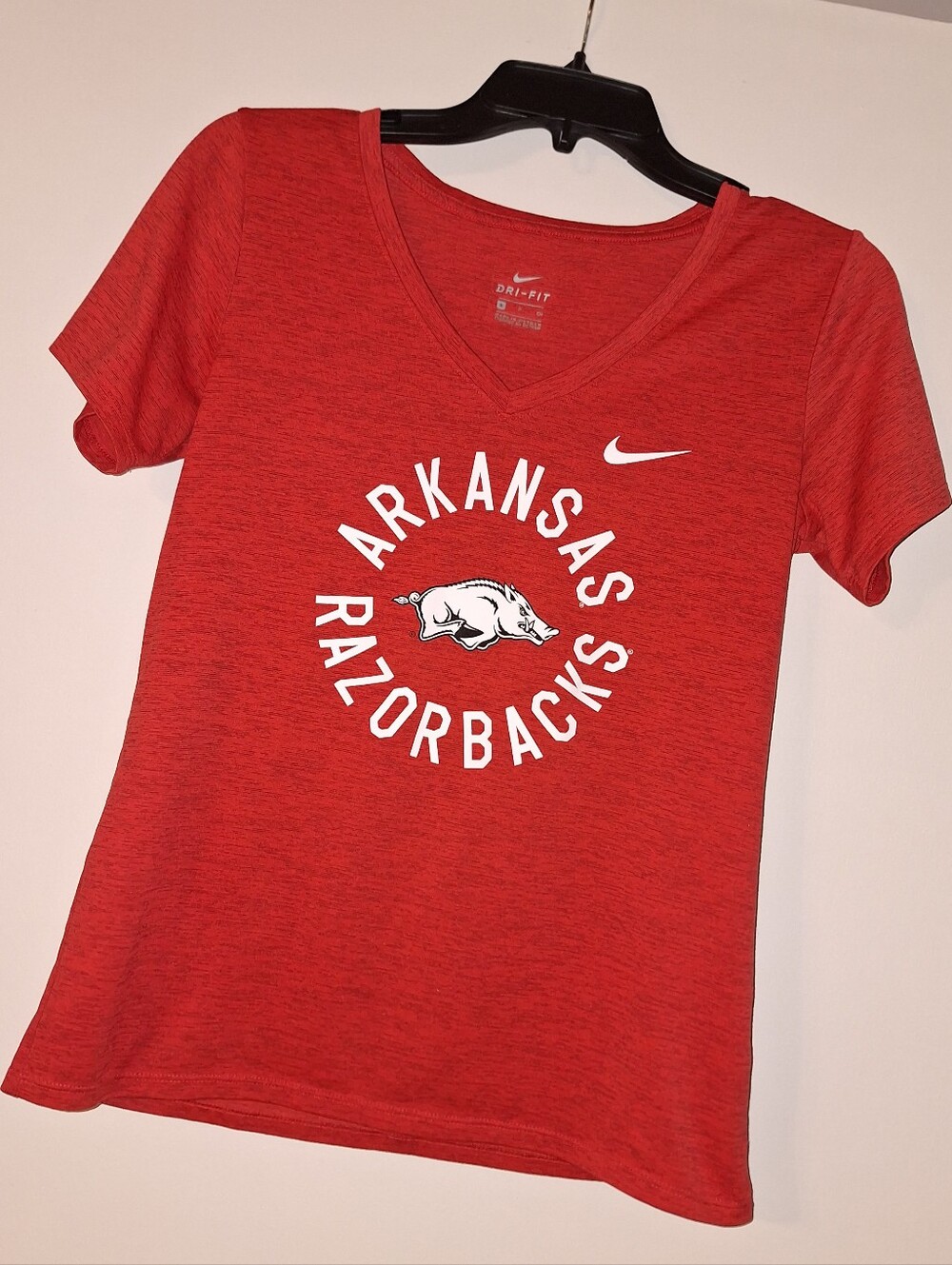Women's Size Small Nike Dri-fit Arkansas Razorback V-Neck T-shirt
